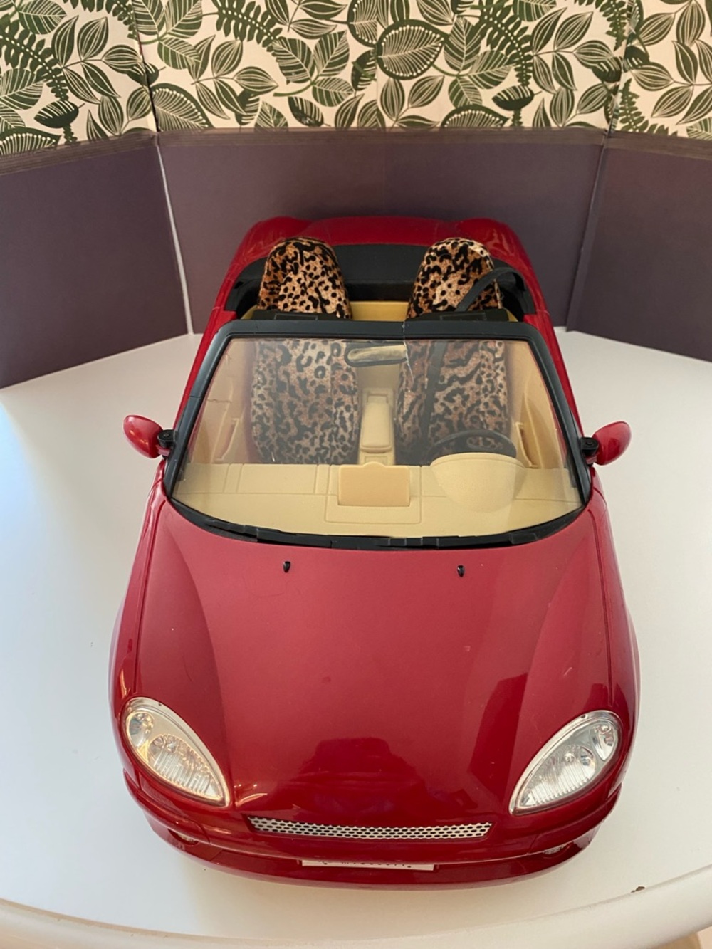 2003 Barbie My Scene “My Ride” Red Convertible – Leopard Seats